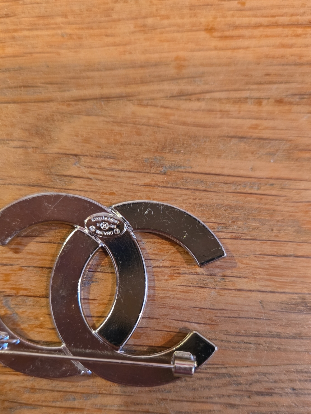 CC Monogram Brooch - Picture 4 of 5
